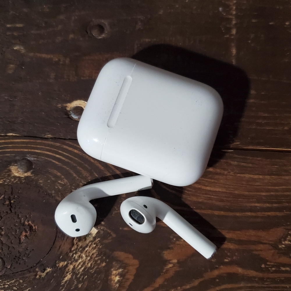 Airpod 1st generation
